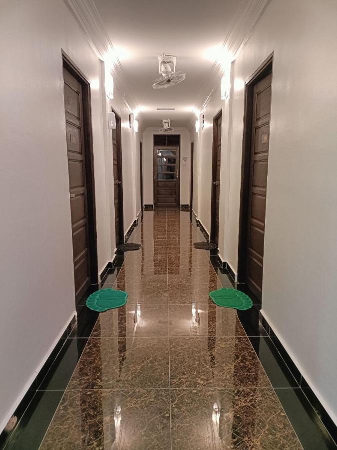 Villa Wanie Inn Setiu Exteriör bild
