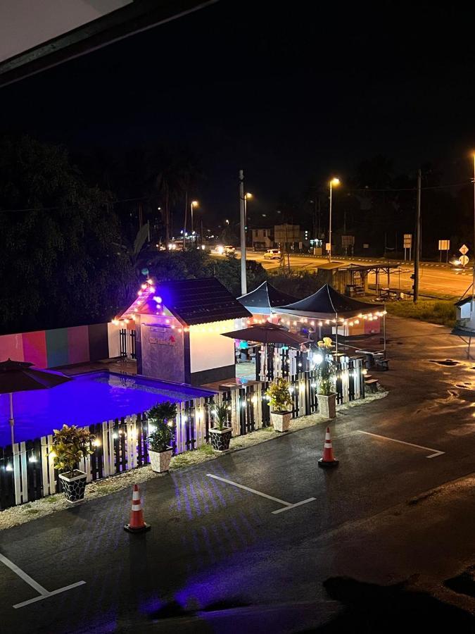 Villa Wanie Inn Setiu Exteriör bild